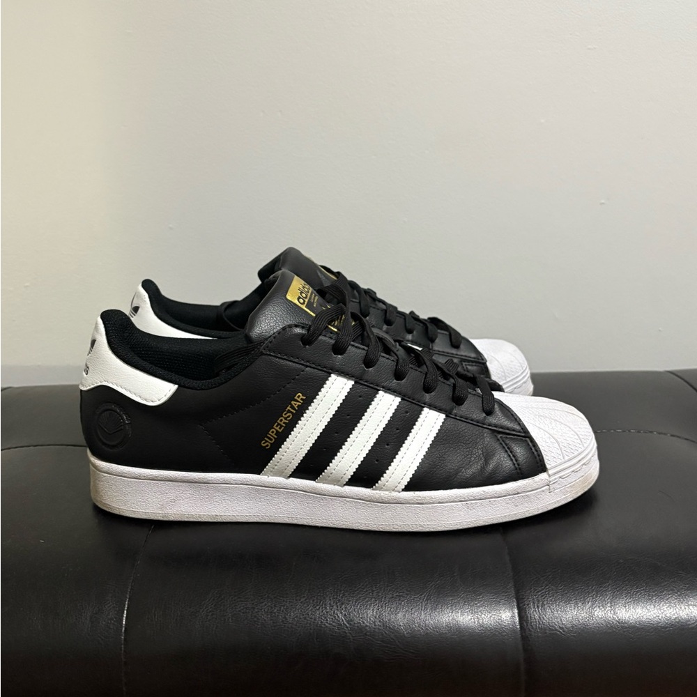 Downsizing Inventory Sale - Used indoors a handful of times. Adidas Superstars